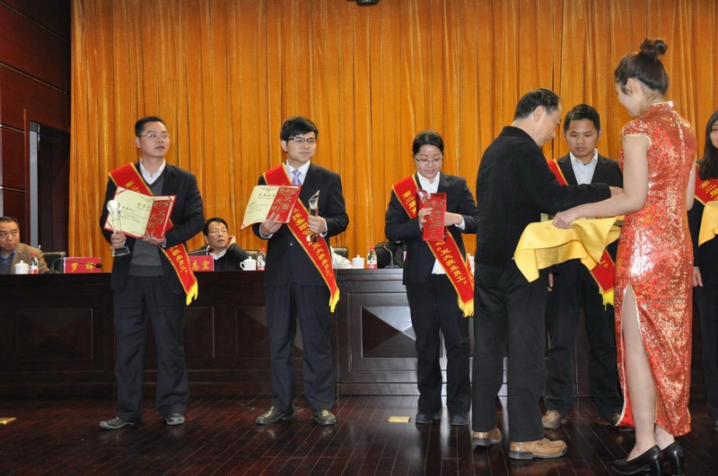 图片3.jpg 图片3.jpg